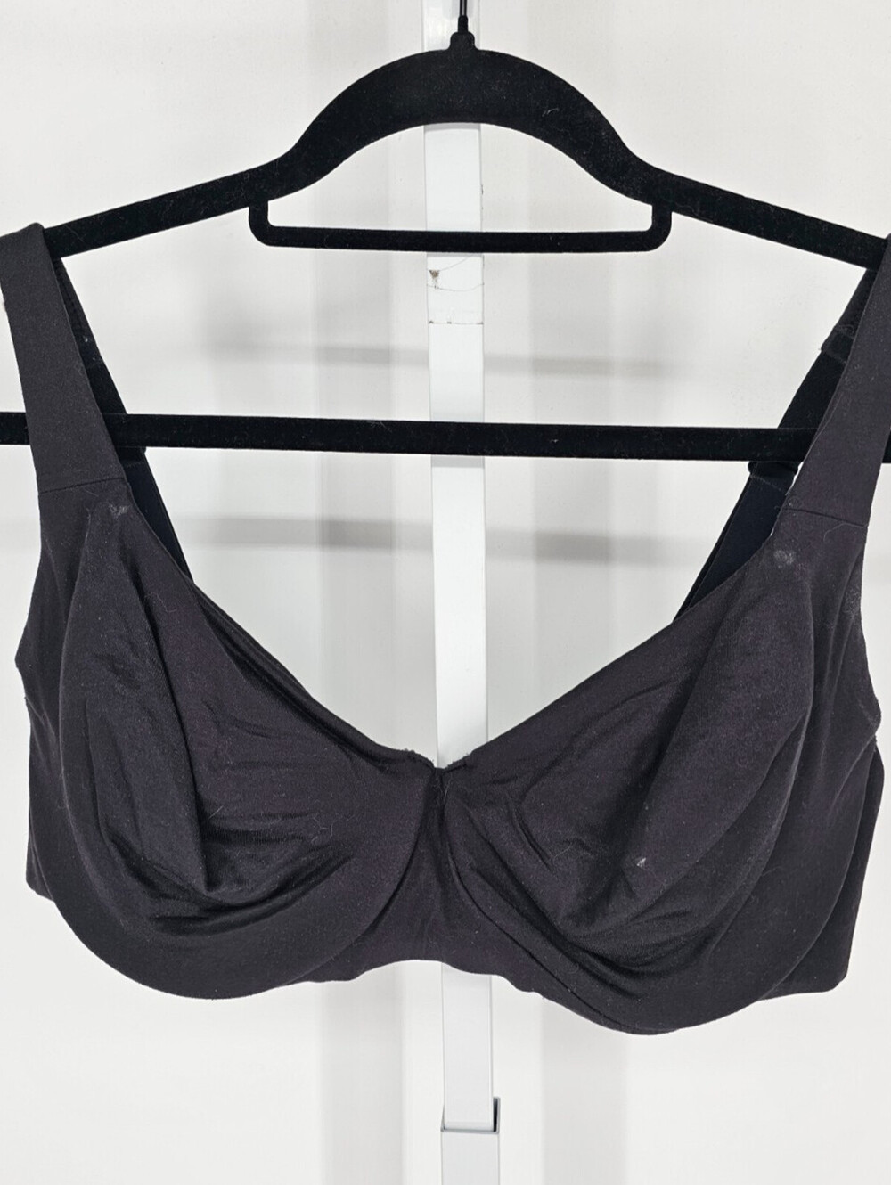 Cacique Womens Sz 40D Unlined T Shirt Bra Solid Black